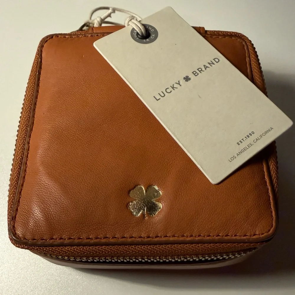 LUCKY BRAND Leather Jewelry Case in Cognac Brown